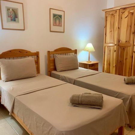 Tal-Mirakli Apartment Gharb  Ngoại thất bức ảnh