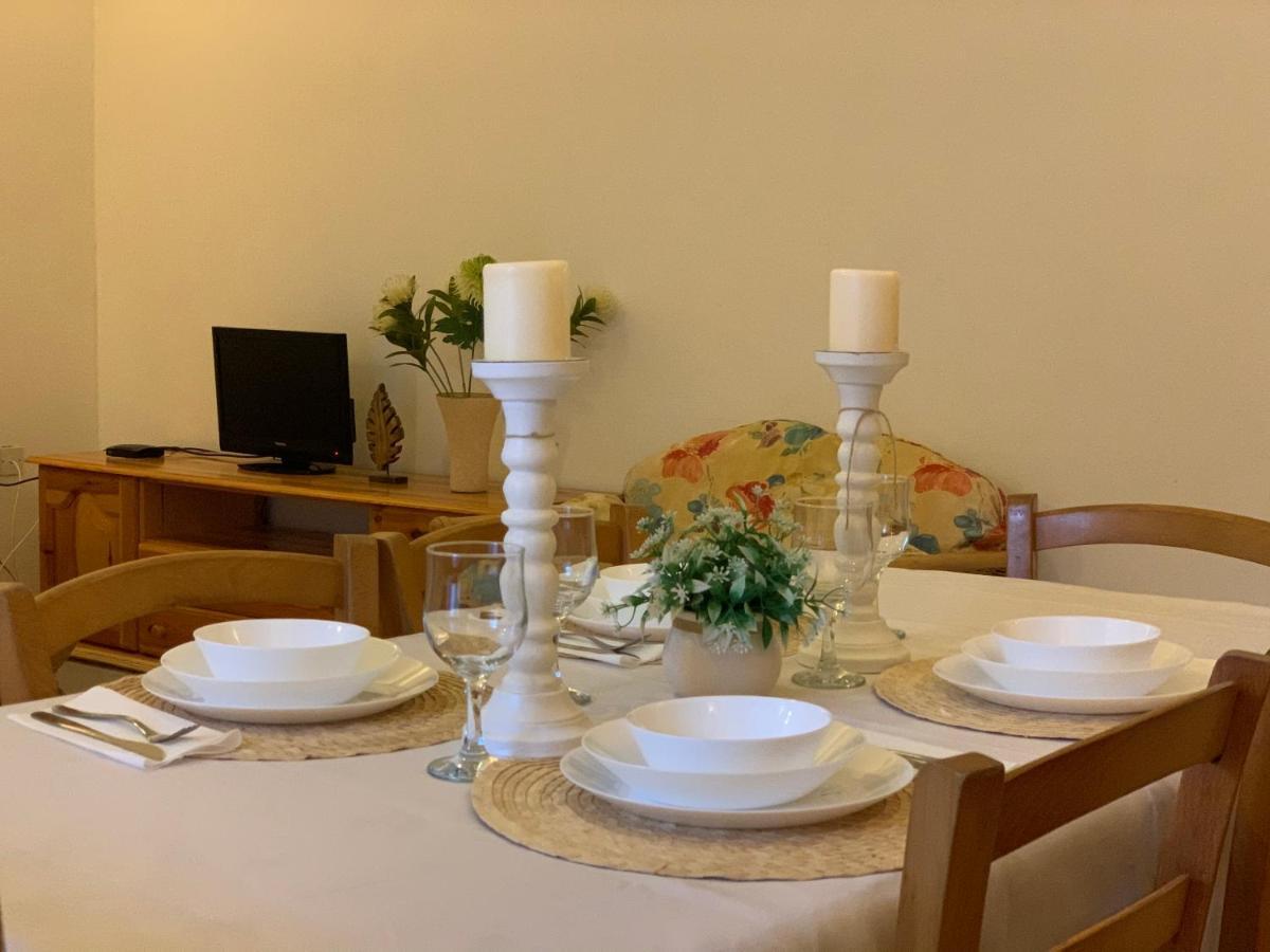 Tal-Mirakli Apartment Gharb  Ngoại thất bức ảnh