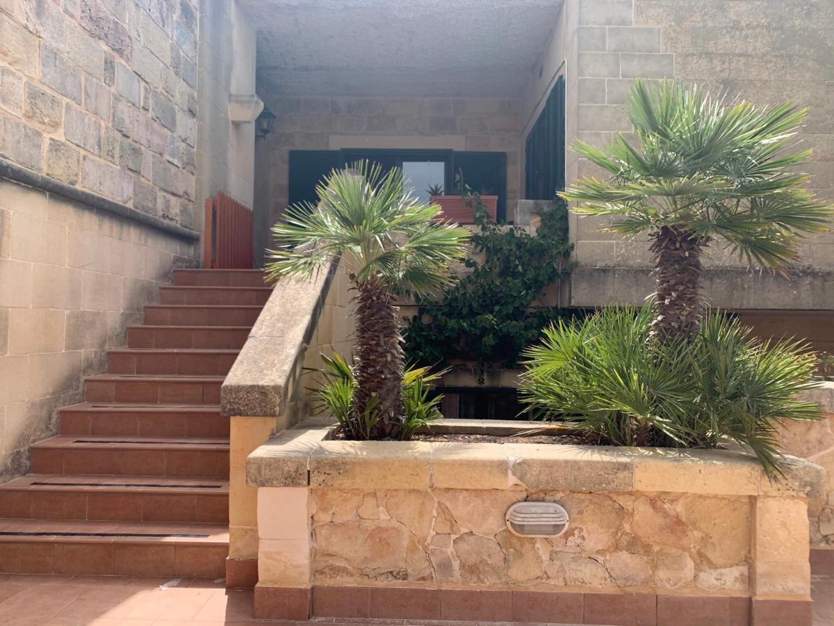 Tal-Mirakli Apartment Gharb  Ngoại thất bức ảnh