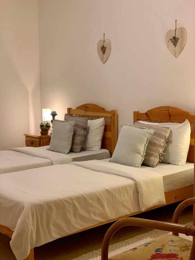 Tal-Mirakli Apartment Gharb  Ngoại thất bức ảnh