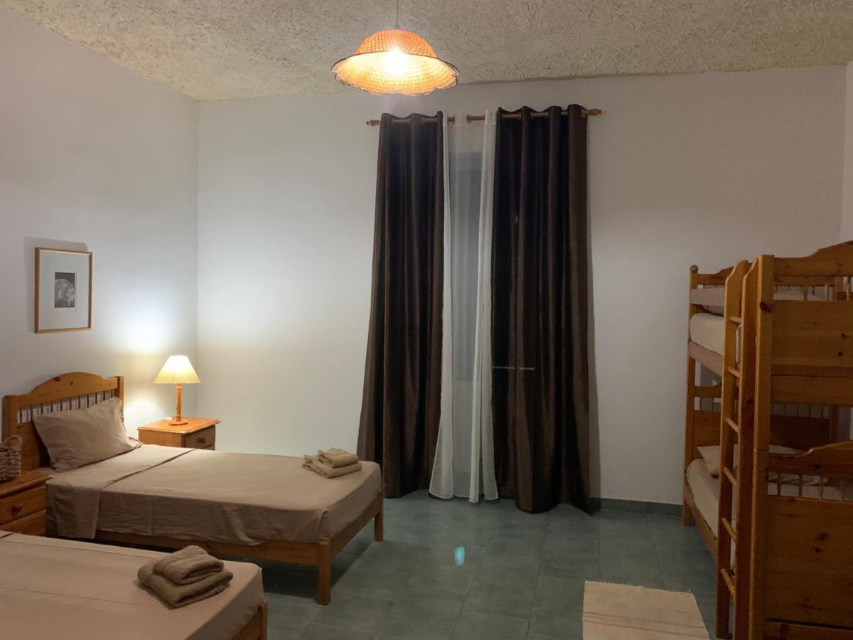 Tal-Mirakli Apartment Gharb  Ngoại thất bức ảnh