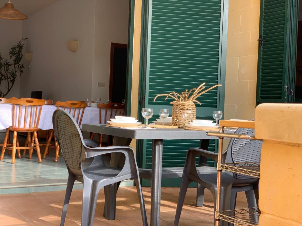 Tal-Mirakli Apartment Gharb  Ngoại thất bức ảnh