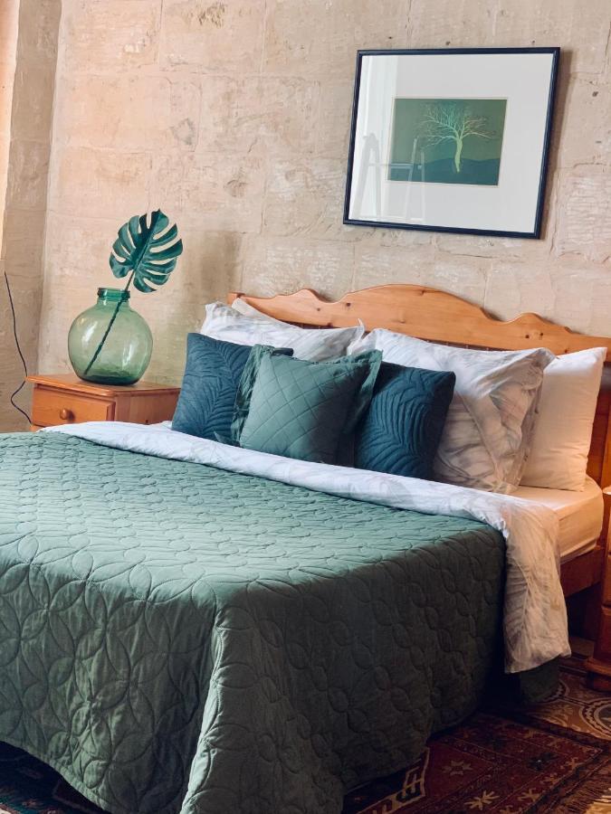 Tal-Mirakli Apartment Gharb  Ngoại thất bức ảnh