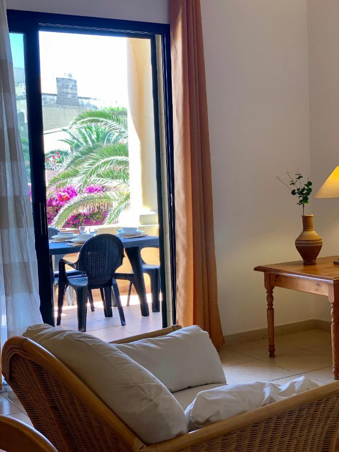 Tal-Mirakli Apartment Gharb  Ngoại thất bức ảnh